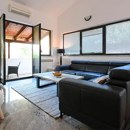 Casa Di Gelsomino * بولا