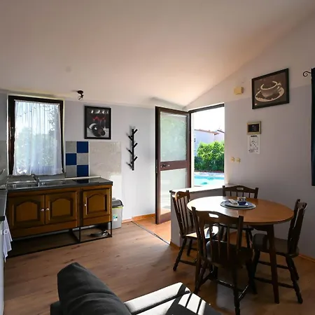 Casa Di Gelsomino Casa vacanze Valdebek