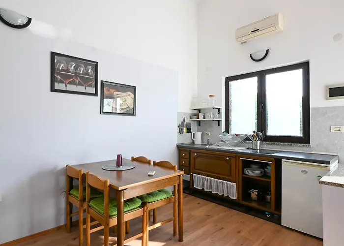 Feriehus Casa Di Gelsomino Valdebek